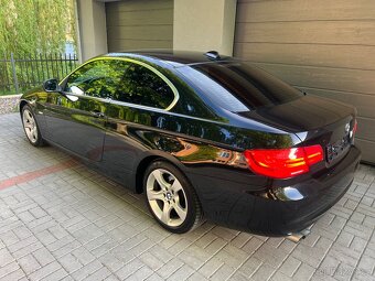 BMW E92 325i /LCI/SPORTPAKET/LED+BI-XENON/160KW+6ST.MAN/ - 10
