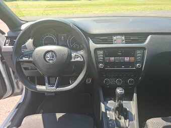 Škoda Octavia 3 RS 2.0TDi 135kW,DSG,tempomat,senzory - 10