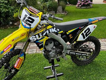Suzuki 250 Rmz - 10