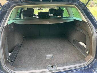 Volkswagen Passat B8 Combi 2.0TDI 110kW 4Motion - 10