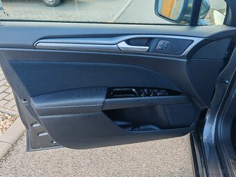 Ford Mondeo 2.0TDCi Titanium 8st. Aut. 2020 - Plná výbava - 10