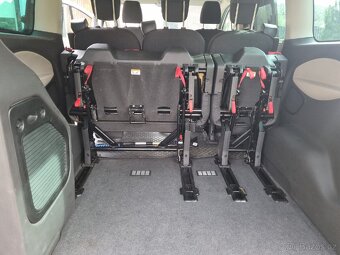 Ford Tourneo Custom 2,2, 92kw, 8 míst - 10