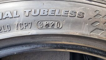 Letní pneu 235/40/19 Kumho - 10