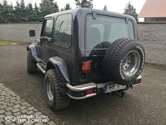 Jeep Wrangler 4.0 benzín, manuál, r.v. 1993 - 10