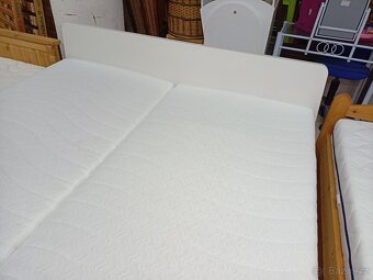 Prodám hezké letiště IKEA ASKVOLL 180 x 200 cm - 10