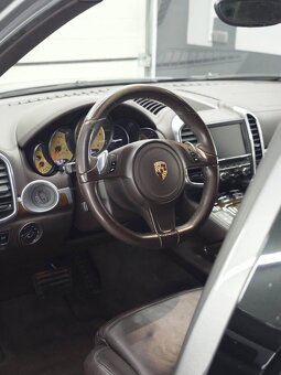Porsche Cayenne 3.0 Nafta - 10