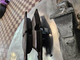 BMW F10 F11 brzdy 348mm - 10