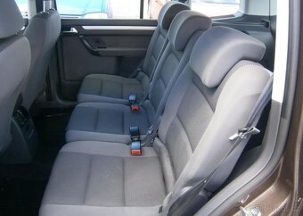 Volkswagen Touran 1.6TDi CZ,1.maj,serviska,2x ko nafta - 10