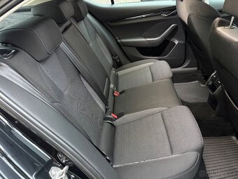 Škoda Octavia IV(2022) 1.5TSI 110kW/NOVÉ CZ/DPH/HEZKÝ STAV - 10
