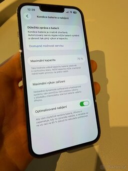 iPhone 13 Pro 256GB zlatý - 10