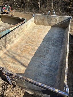 Hákový kontejner typ Avia - 10