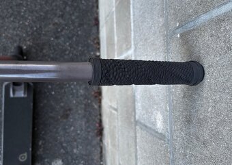 Freestyle koloběžka District - 10