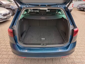 VW Passat B8 Variant 2.0TDI 110kW DSG 89tkm Matrix ACC Tažné - 10