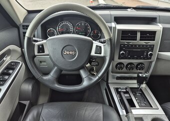 JEEP CHEROKEE 2.8CRD 130KW 1 MAJITEL 4x4 LIMITED BEZ KOROZE - 10