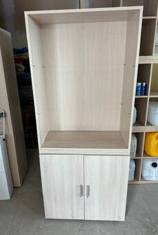 Kancelářský nábytek - 10