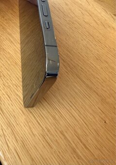 Apple iPhone 13 pro max 128 GB černý - 10