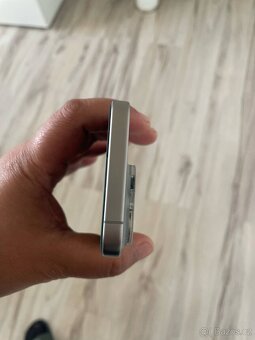 iPhone 15 Pro 128GB přírodní Titan - 10
