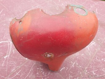 Prodám plechy masky Jawa 550/555 - 10