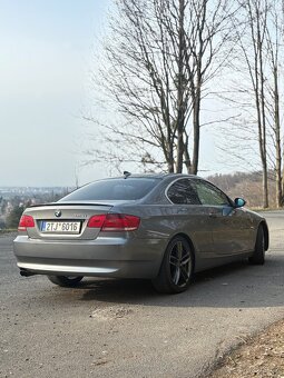 BMW e92 325i - 10