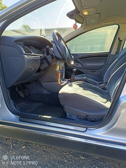 Citroen C5 2.2 hdi 125 kW - 10