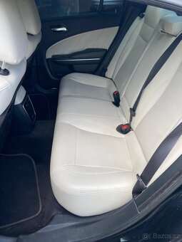 Dodge Charger 5,7 Hemi 410 koní, model 2018, DPH - 10