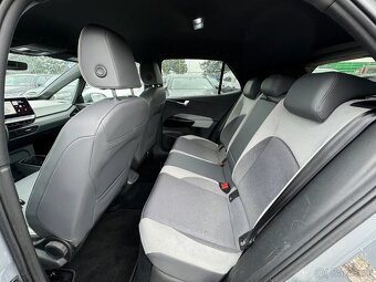Volkswagen ID.3 Peroformance 150kw,matrix,kamera,keyless,TČ - 10