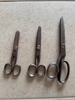 Různé staré artefakty - 10