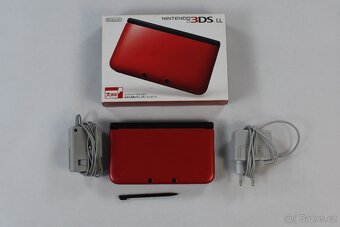 Nintendo 3DS XL (Kompletní) - 10