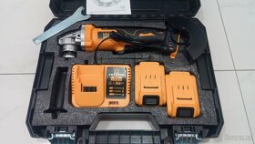 Elektrická ruční pila TIGO - 2x baterie - NOVÁ - 10