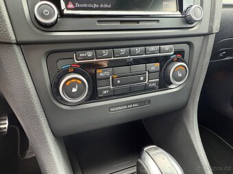 Volkswagen Golf VI R 2.0 TSI DSG - 10