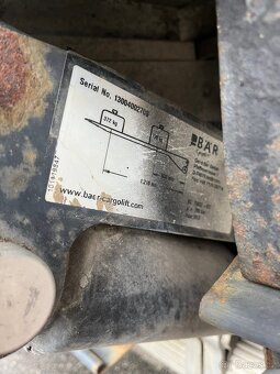 Hydraulické čelo BÄR 750kg - 10