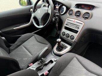 Peugeot 308, 1.4i+LPG, 72kw Man. Nová STK - 10