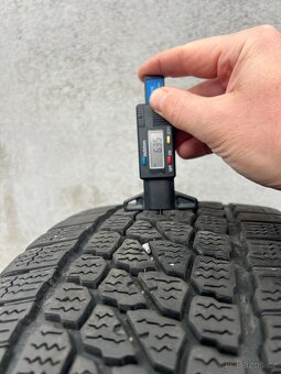 235/65R16C zimní FIRESTONE 2x6,3mm - 10