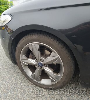 Ford Mondeo mk5 - 10