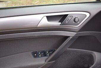 Volkswagen Golf VII VARIANT 1.6TDi/VÝBAVA/2015 - 10