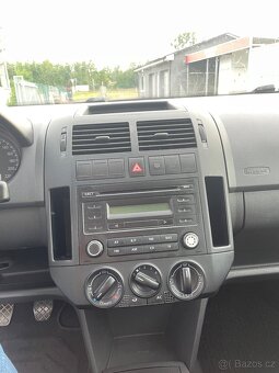 VW Polo 1.2 - 10