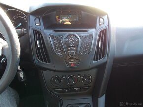 FORD Focus Kombi 1.0 EcoBoost 74kW 1.majitel - 10