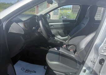 Dacia Spring NAVIGACE,KAMERA,+SADA KOL elektro automat 33 kw - 10