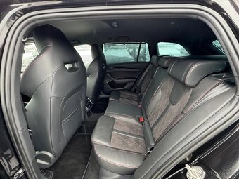 Škoda Octavia 2.0TD RS Plus 4x4 - 10