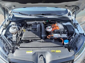 Škoda Superb 1.4 TSi iV DSG Sportline 160KW Virtual,panorama - 10