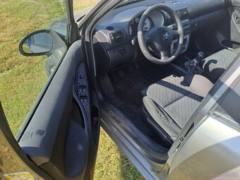 Seat leon 1.6.i 77kw.rok. 6/2006 - 10