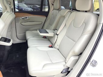 Volvo XC90 2,0 B5 AWD Inscription ČR 1.maj Drive-E MHEV AWD - 10