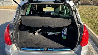 Peugeot 308SW 1.6HDI - 10
