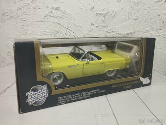 Ford Thunderbird 1955 1/18 Road Tough - 10