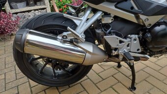 Honda VFR 800X Crossrunner - 10