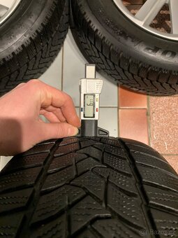 Alu kola Škoda R16 5X112 ZIMNÍ PNEU 205/55 R16 7mm - 10