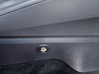 Škoda Fabia combi 1,0 TSi 70 kW STYLE Facelift - 10