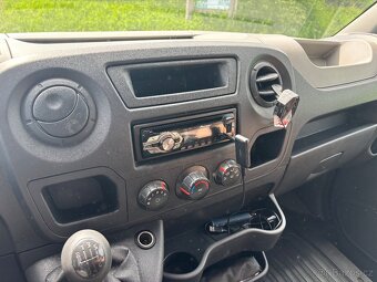 Renault Master 2,3 - 10