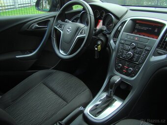 Opel Astra 2.0CDTi AUTOMAT - 10