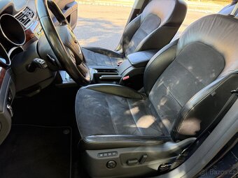 Škoda Superb combi DSG 2.0 TSI 147 kW rok 2011 - 10